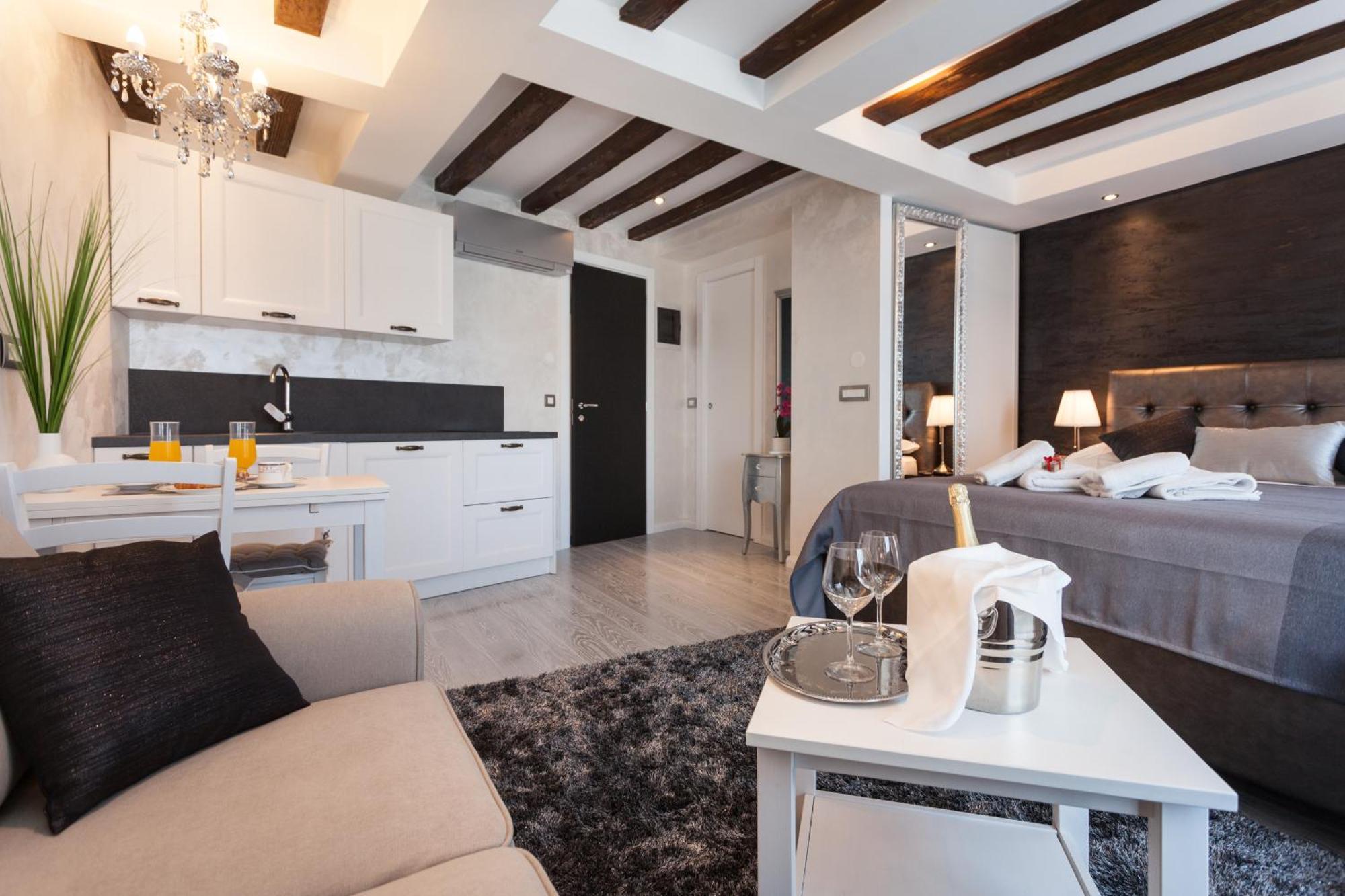 Royal Apartments Rovinj Dış mekan fotoğraf