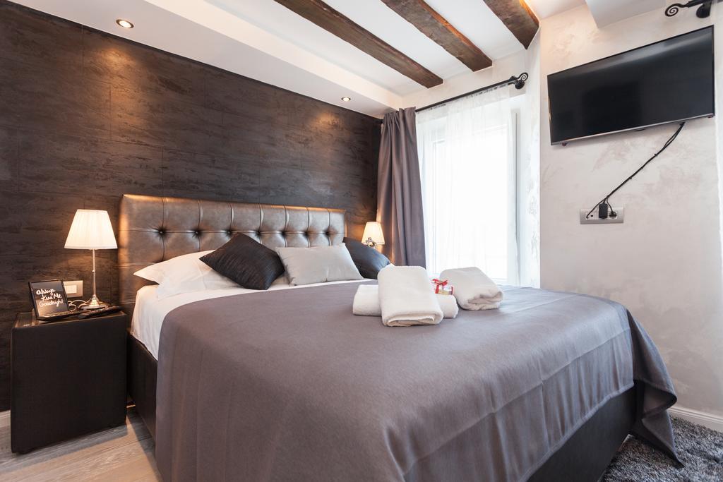 Royal Apartments Rovinj Dış mekan fotoğraf